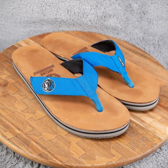 Hari Mari Dallas Mavericks Collab Men’s Size 11 Flip Flops Summer - Picture 1 of 5